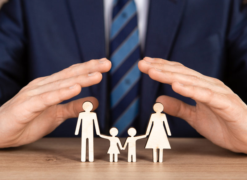Como-puede-ayudarte-un-abogado-de-familia