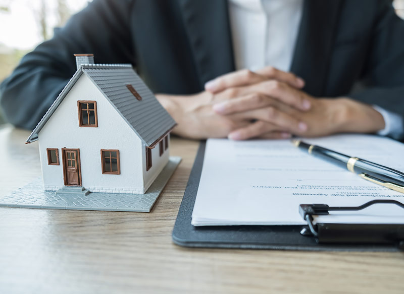 El-papel-del-abogado-especializado-en-Derecho-Inmobiliario